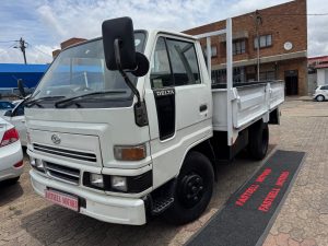 2003 DAIHATSU DELTA TRUCK