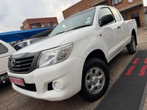 2014 Toyota Hilux 2.5D-4d Xtra Cab SRX