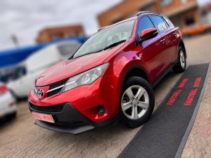 TOYOTA RAV4 2.0GX